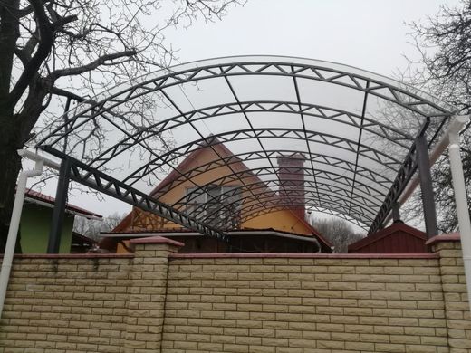 Купить Монолитный поликарбонат Polyplast 1,5 мм Прозрачный 2050x3050 мм  в Киеве.
